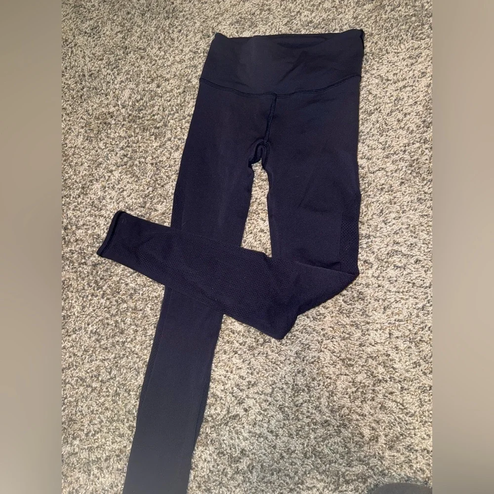 Lululemon Reveal 7/8 Tight size 4